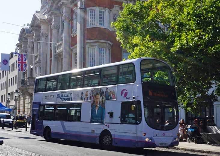 First Essex Volvo B7TL Wright Eclipse Gemini 37016